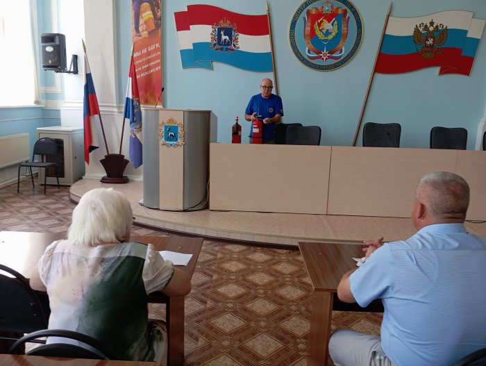 Занятие в облГКУ "Центр по делам ГО, ПБ и ЧС"