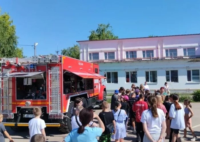 «Сколько весит обмундирование пожарного?..»