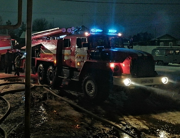 Дорожно-транспортное происшествие на трассе Самара-Оренбург с участием трех автомобилей