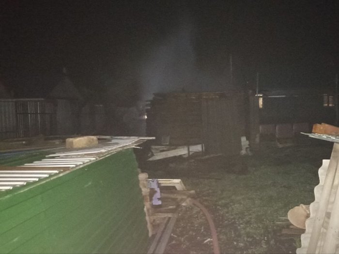 Ночной пожар в Хворостянском районе
