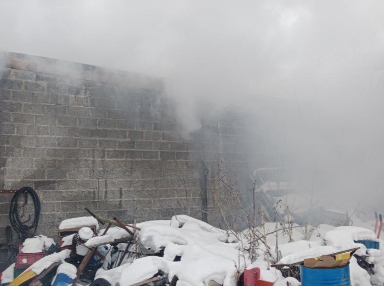 На территории муниципального района Красноярский за сутки произошли два пожара