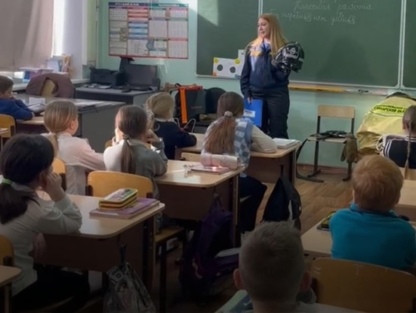 Продолжаются профилактические беседы со школьниками Волжского района, направленные на соблюдение правил пожарной безопасности