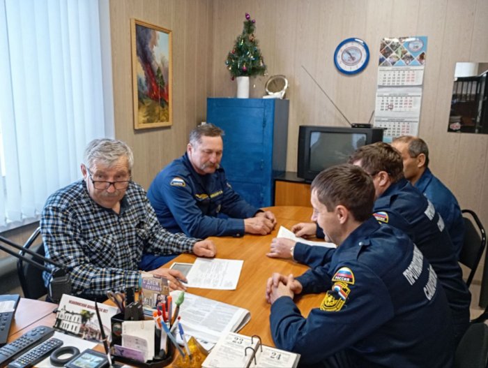 В пожарно-спасательной части № 118 Исаклинского района прошло заседание совета ветеранов