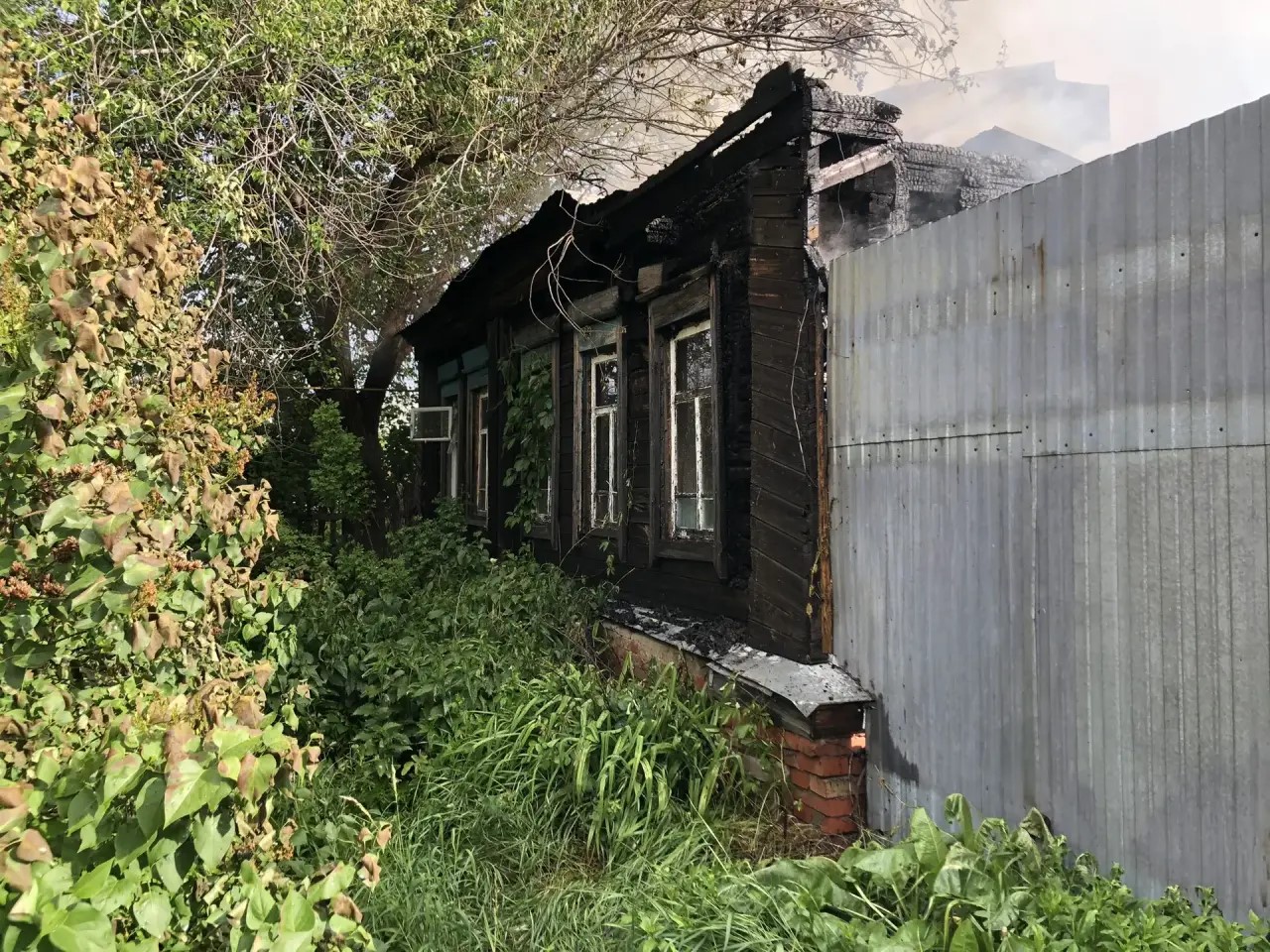 И снова пожар в Волжском районе
