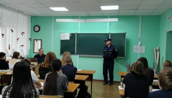 В преддверии 377-й годовщины пожарной охраны России 