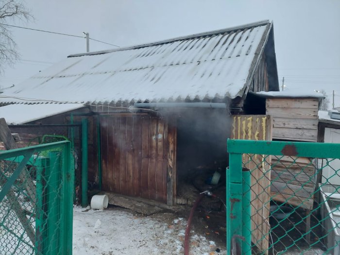 В муниципальном районе Красноярский за дежурные сутки произошли 4 пожара