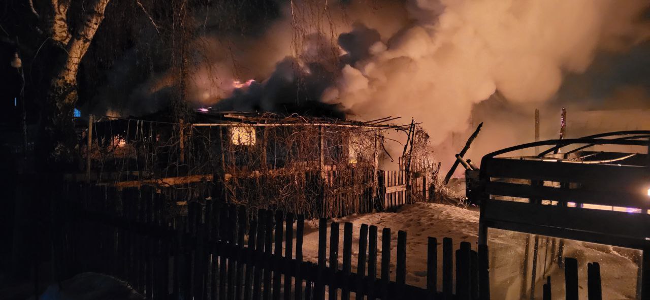 Хворостянские пожарные - спасатели ликвидировали пожар на площади 150 квадратных метров 