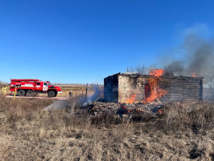 И снова пожар, но уже в Пестравском районе
