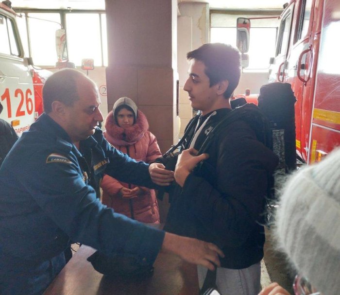 Детям о работе пожарных