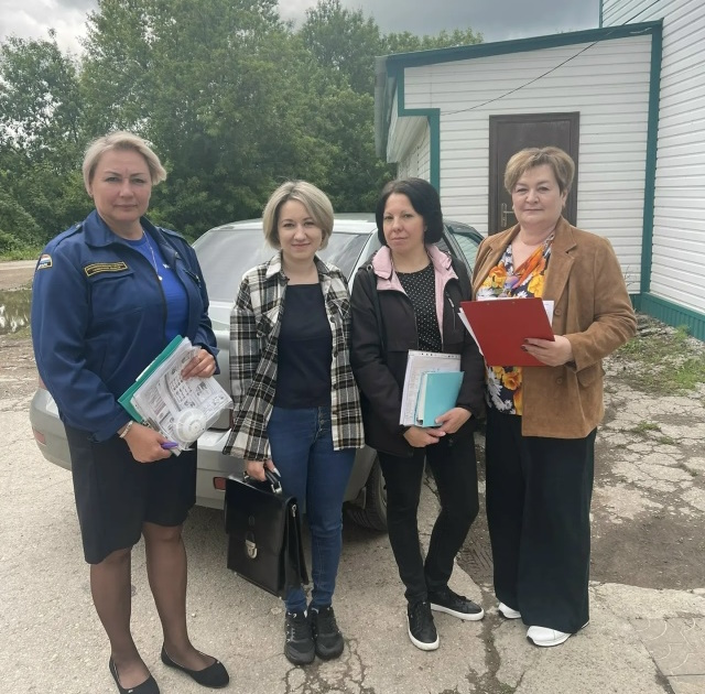 В Челно-Вершинском районе наши специалисты также на страже пожарной безопасности
