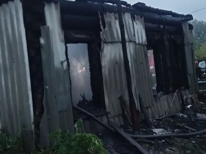 Рано утром в субботу огнеборцы Богатовского района участвовали в ликвидации пожара