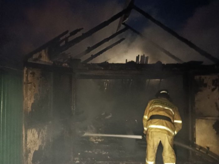 В субботу наши огнеборцы несколько раз выезжали на тушение пожаров в Сызранском районе