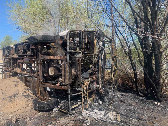 В городском округе Кинель горел неэксплуатируемый автобус