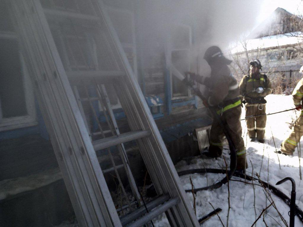 Возгорание дома на площади 64 квадратных метра произошло в Шигонском районе