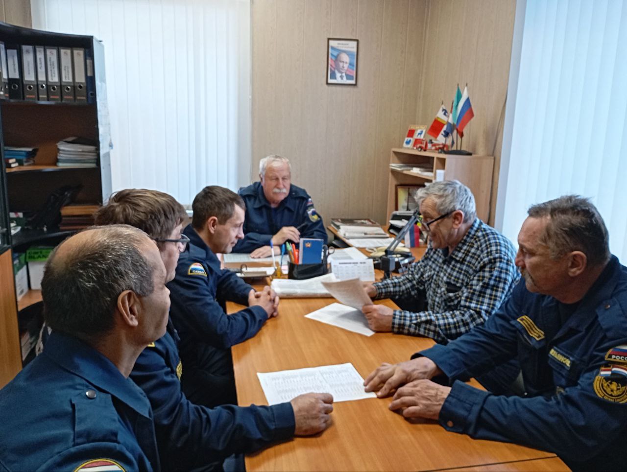 В пожарно-спасательной части № 118 Исаклинского района прошло заседание совета ветеранов