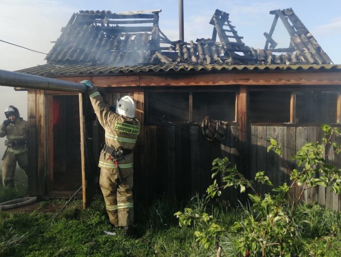 В течение часа территориальные огнеборцы и добровольная пожарная команда ликвидировали пожар