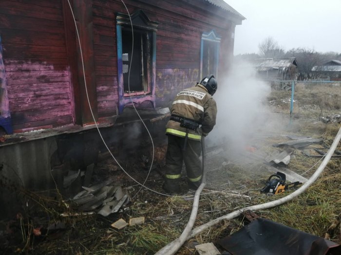 Горячее дежурство выдалось у огнеборцев Шигонского района