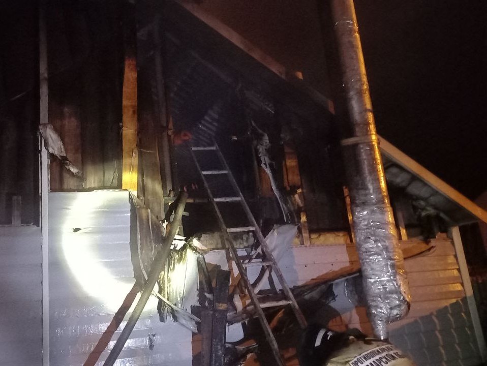 Сегодня в Сергиевском районе произошел пожар. Горели дома