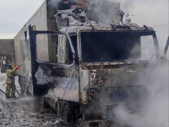 Вчера в Волжском районе произошло возгорание автомобиля   
