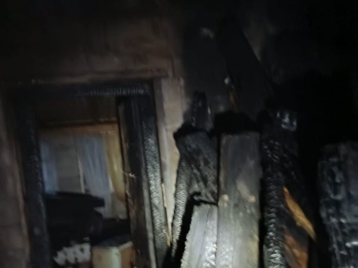 Наши огнеборцы сегодня ночью работали на пожаре по рангу 1-БИС