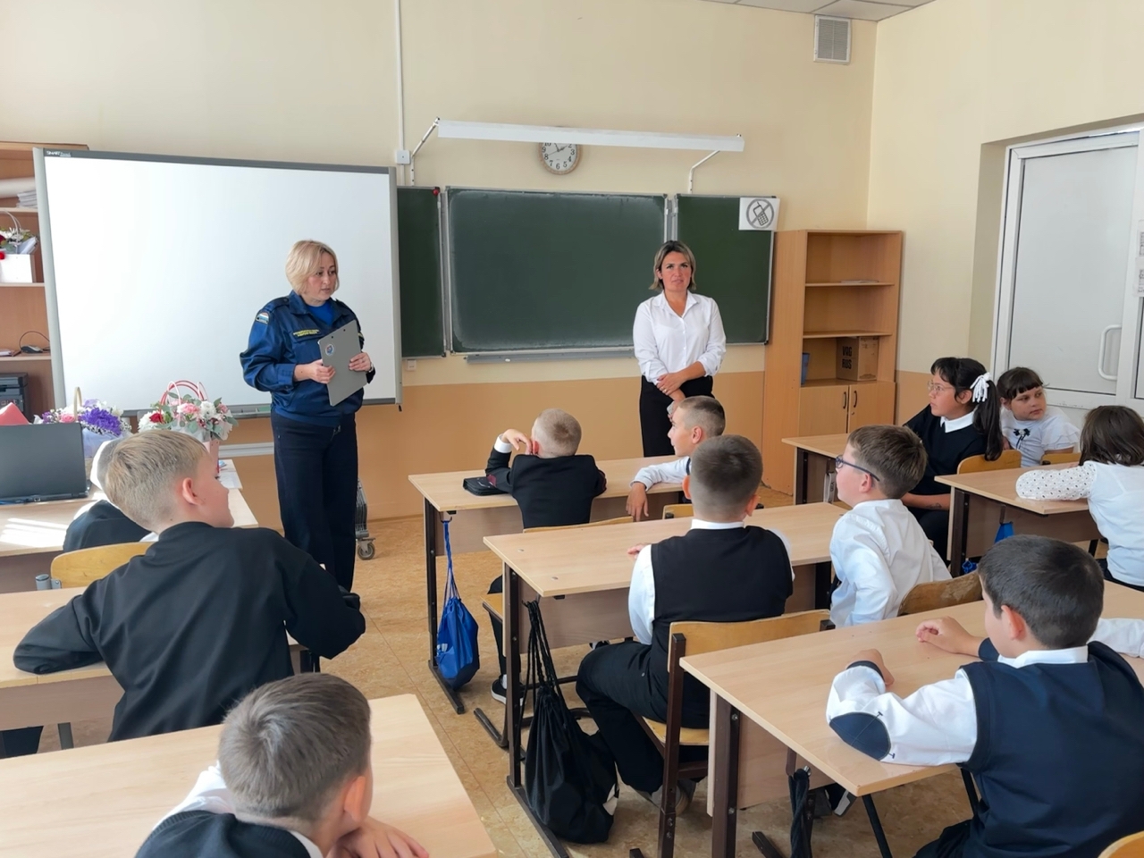 В Похвистневском районе также прошел Урок мужества