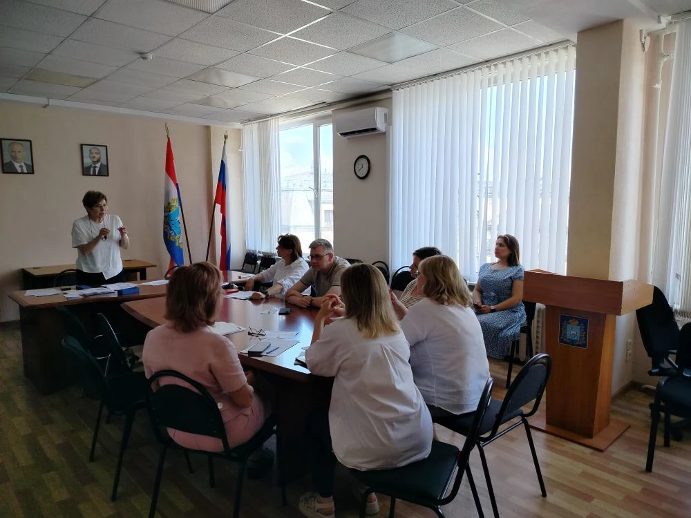 Представители регионального ГКУ «Центр по делам ГО, ПБ и ЧС» приняли участие в консультационной встрече с представителями негосударственного пенсионного фонда