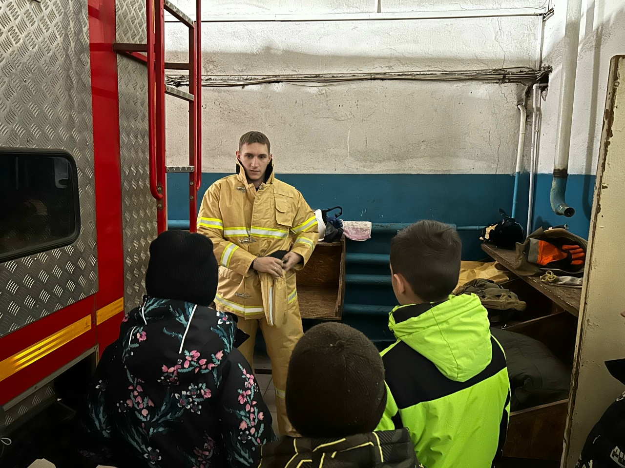 Продолжаются экскурсии в наши территориальные пожарно-спасательные подразделения