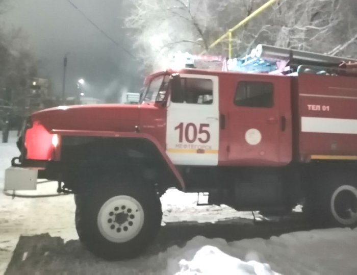 В Нефтегорском районе пожарные-спасатели пожарно-спасательного отряда № 36 работали на месте дорожно-транспортного происшествия