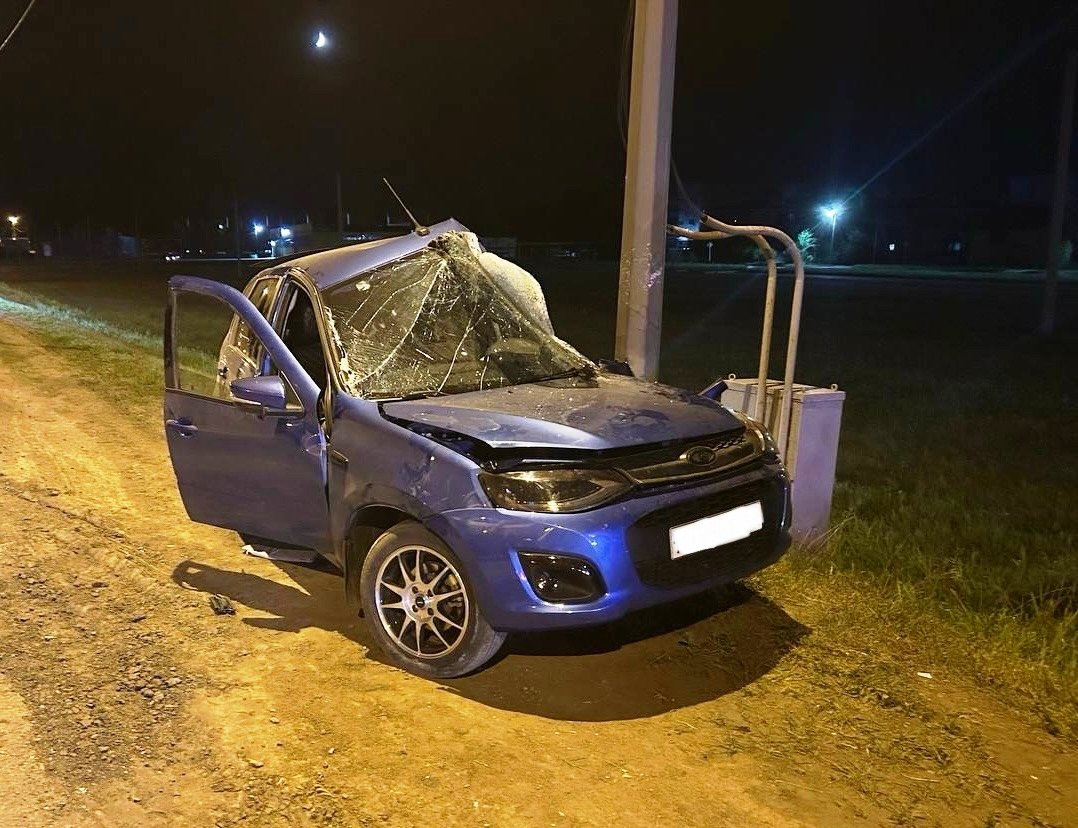 Вчера поздно вечером в Похвистнево произошло ДТП. К сожалению, есть пострадавший