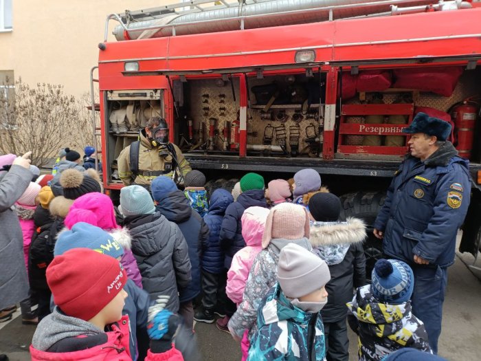 Экскурсия в мир пожарной техники