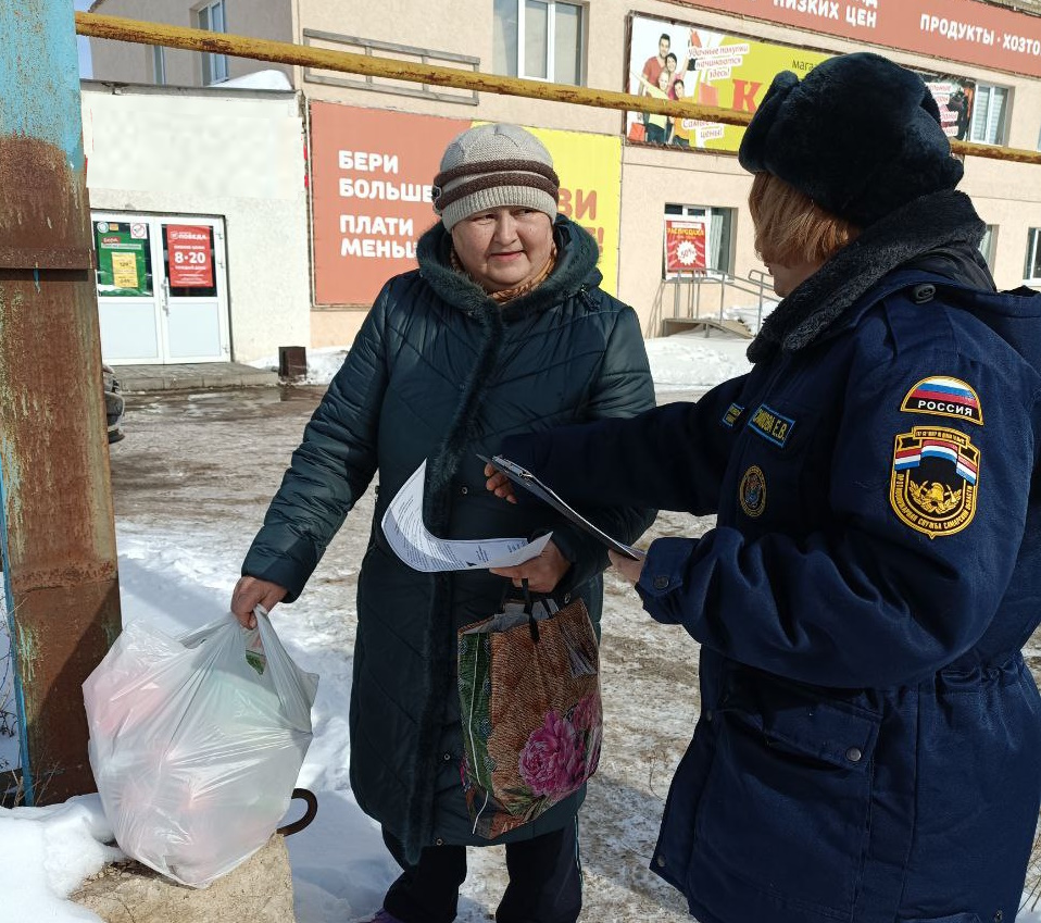В Большеглушицком районе продолжается работа с населением по профилактике пожаров
