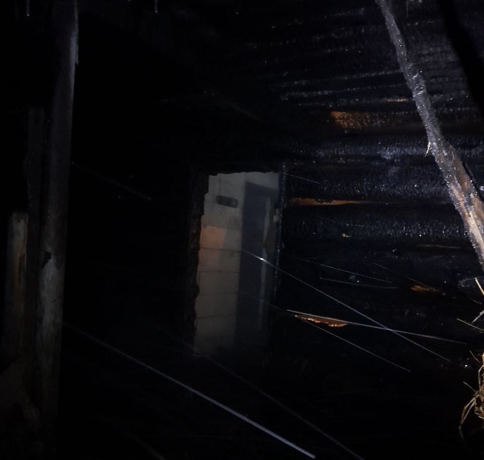 В Шенталинском районе огнеборцы 131 Части и добровольная пожарная команда села Четырла оперативно ликвидировали пожар