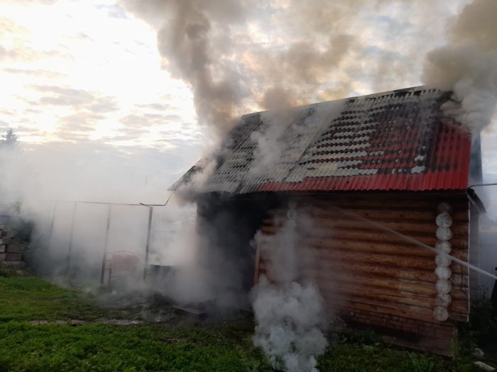 Сегодня утром в Красноярском районе горела баня
