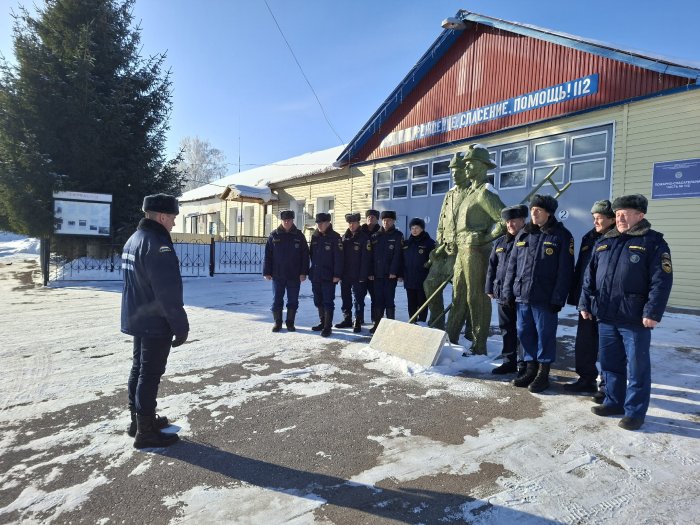 В Челно-Вершинском районе прошёл митинг, посвящённый снятию блокады Ленинграда