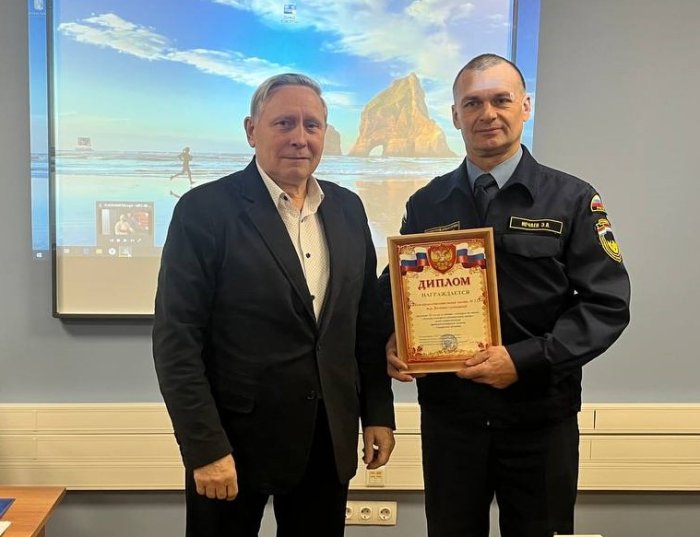 Поздравляем, коллеги! Рады за вас!