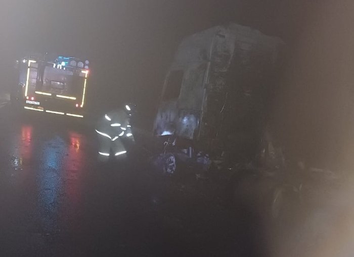 Сегодня ночью в Волжском районе произошло возгорание автомобиля