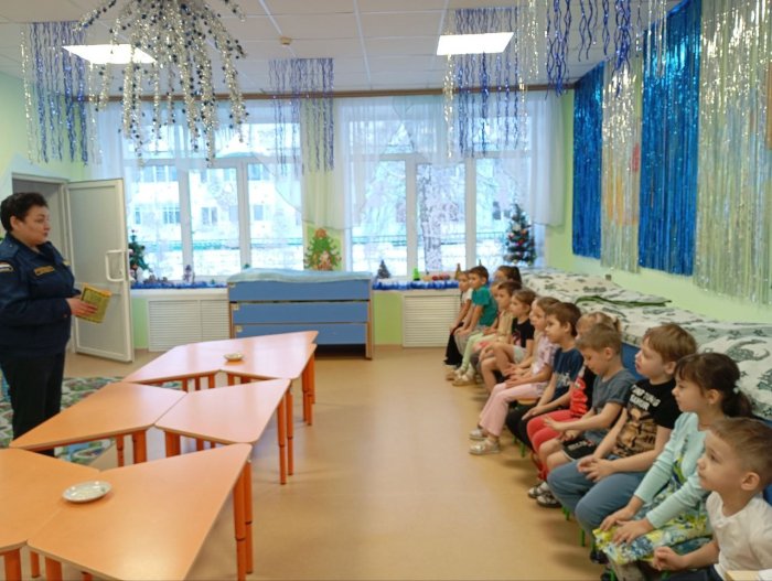 Исаклинским дошкольникам о правилах пожарной безопасности