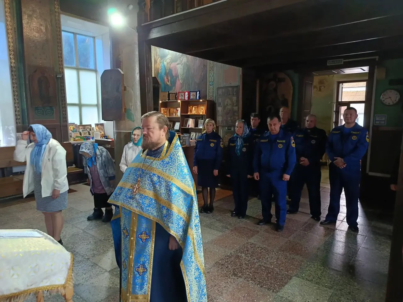 Благодарственные молебны в честь праздника иконы Божией Матери «Неопалимая Купина»