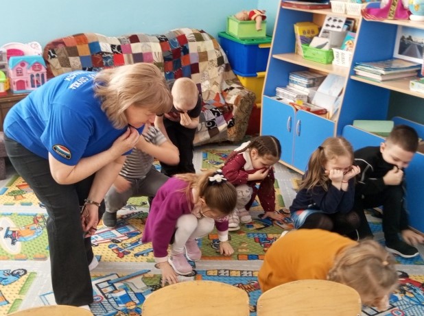 Как вести себя при пожаре: учимся вместе