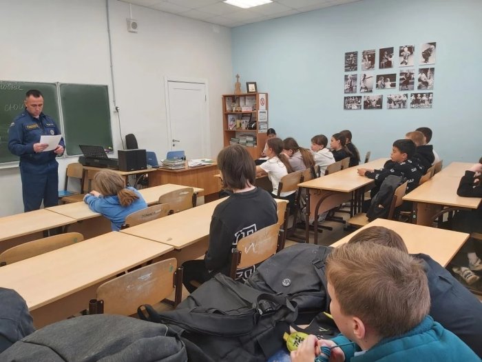 В рамках памятных мероприятий, приуроченных к 40‑летию аварии на Чернобыльской атомной электростанции, в челно‑вершинской средней школе состоялся открытый урок