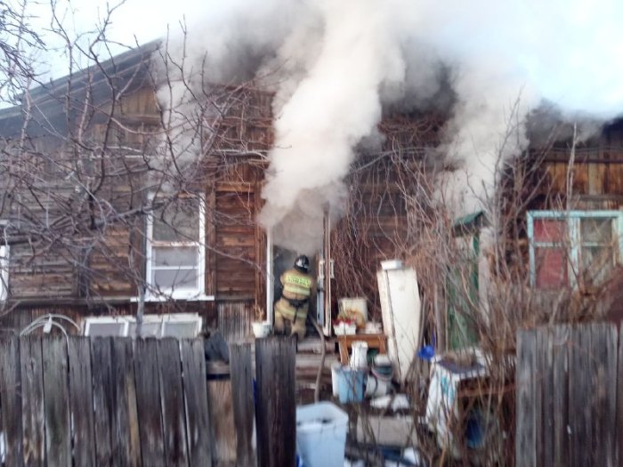 Вчера в городском округе Кинель горел четырехквартирный дом