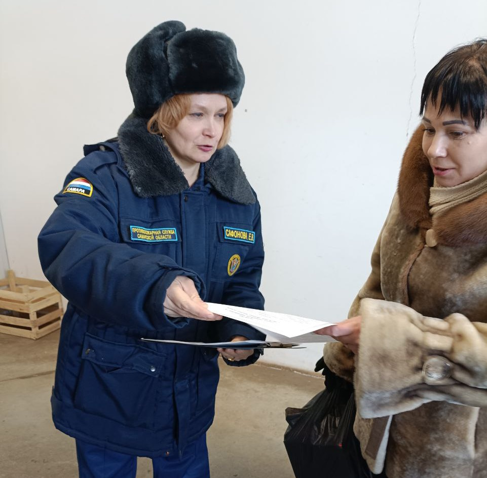 В Большеглушицком районе продолжается работа с населением по профилактике пожаров