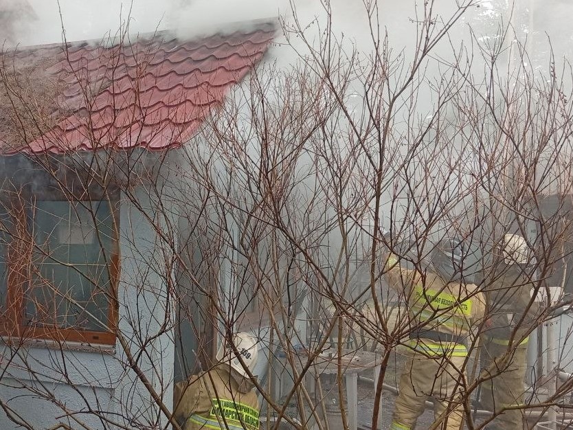 В Красноярском районе произошло возгорание бани