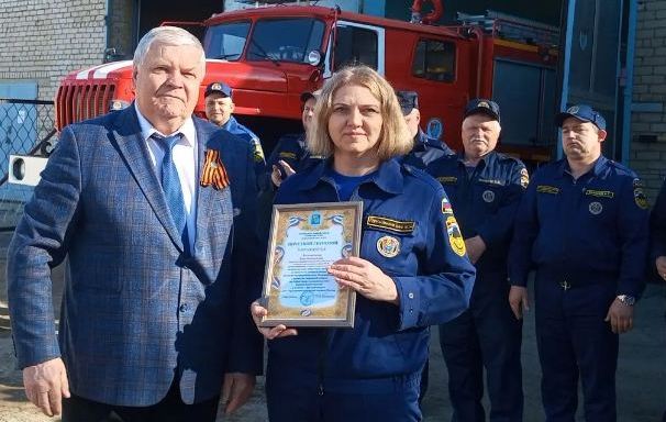 С профессиональным праздником наших огнеборцев!