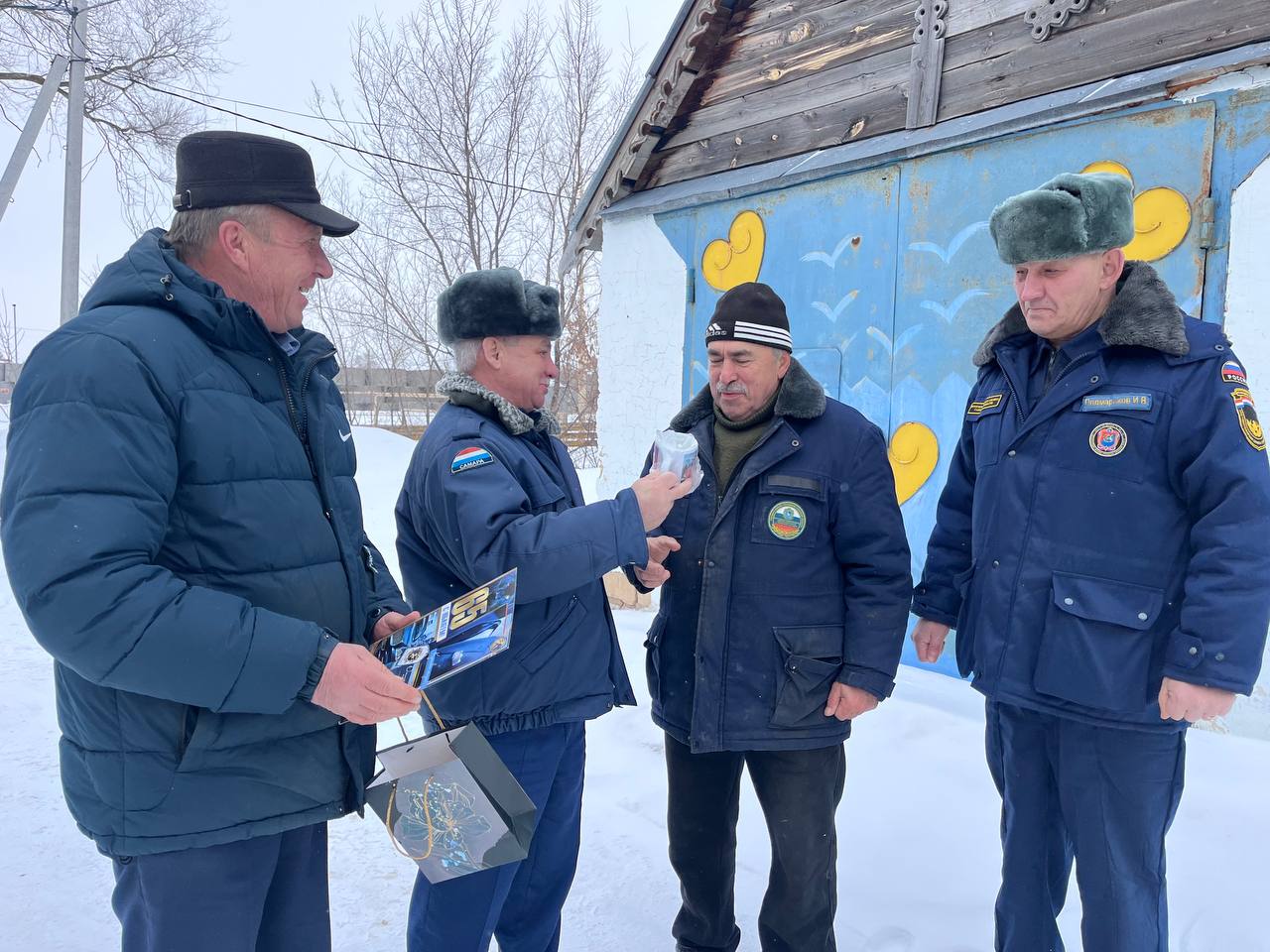 Ветерану пожарно-спасательного отряда № 34 – 65 лет!