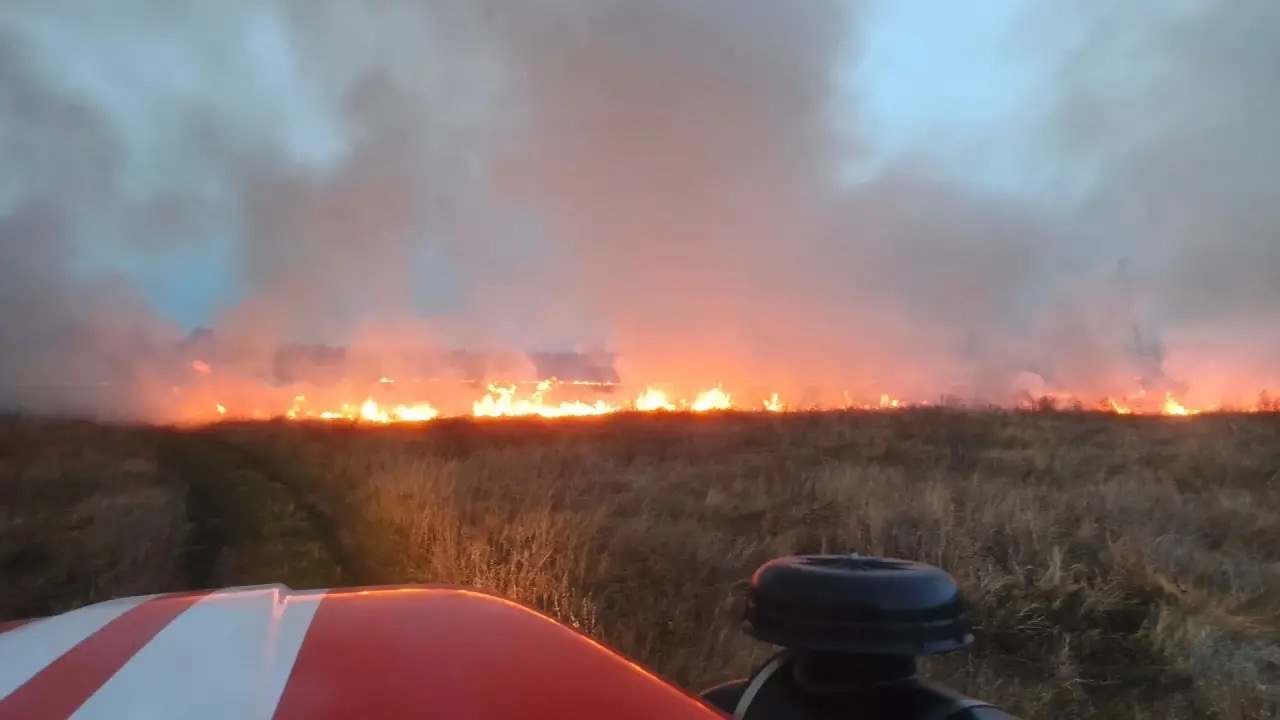В Кинель-Черкасском районе произошли 2 пожара 