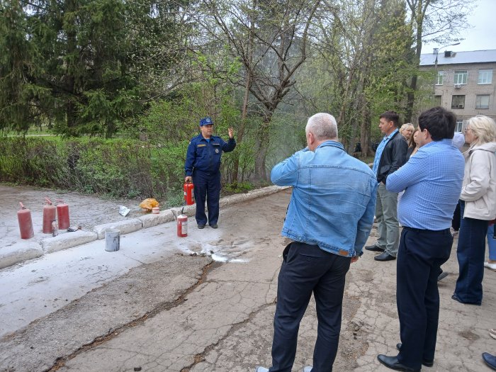 Представители пожарно-спасательного отряда № 40 провели инструктаж с персоналом санатория «Сергиевские минеральные воды»