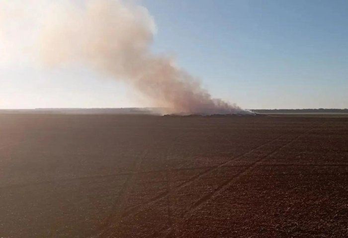 Вчера в Волжском районе горели пожнивные остатки в поле на площади 150 квадратных метров