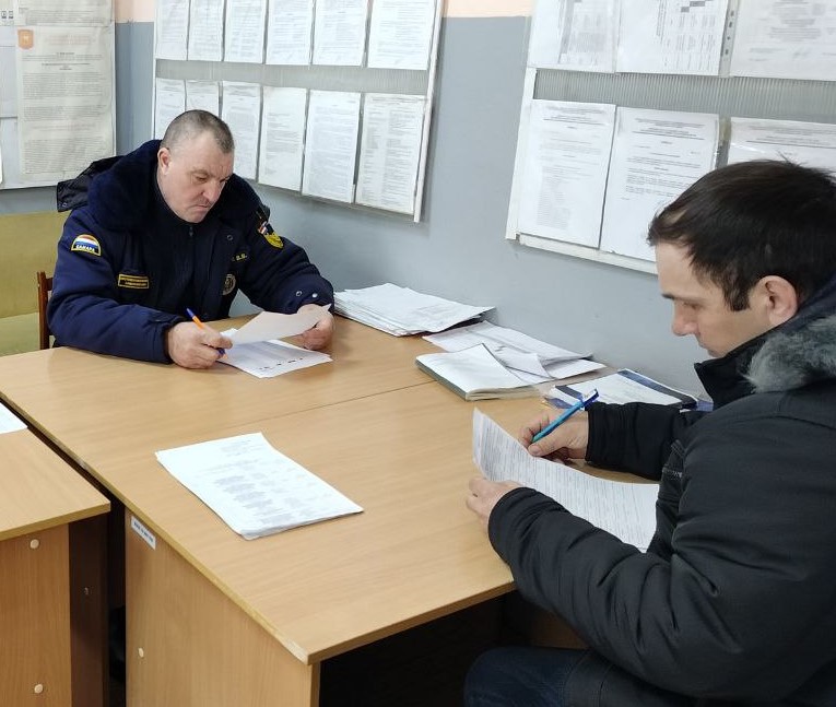 Специалисты облГКУ «Центр по делам ГО, ПБ и ЧС» продолжают работу по изучению морально-психологического климата в коллективах пожарно-спасательных отрядов и частей противопожарной службы региона