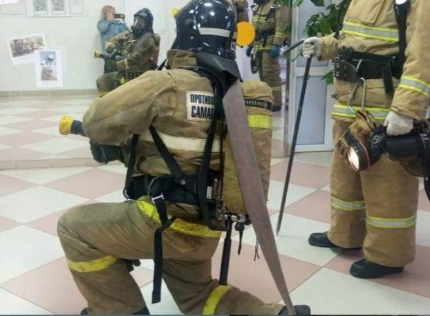 Тренировочное пожарно-тактическое учение прошло в Приволжском районе